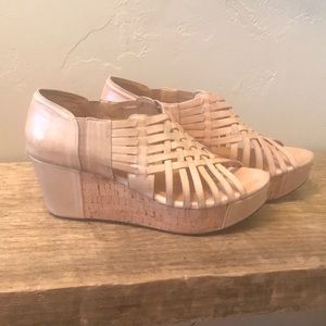 Chocolate Blu cork wedges